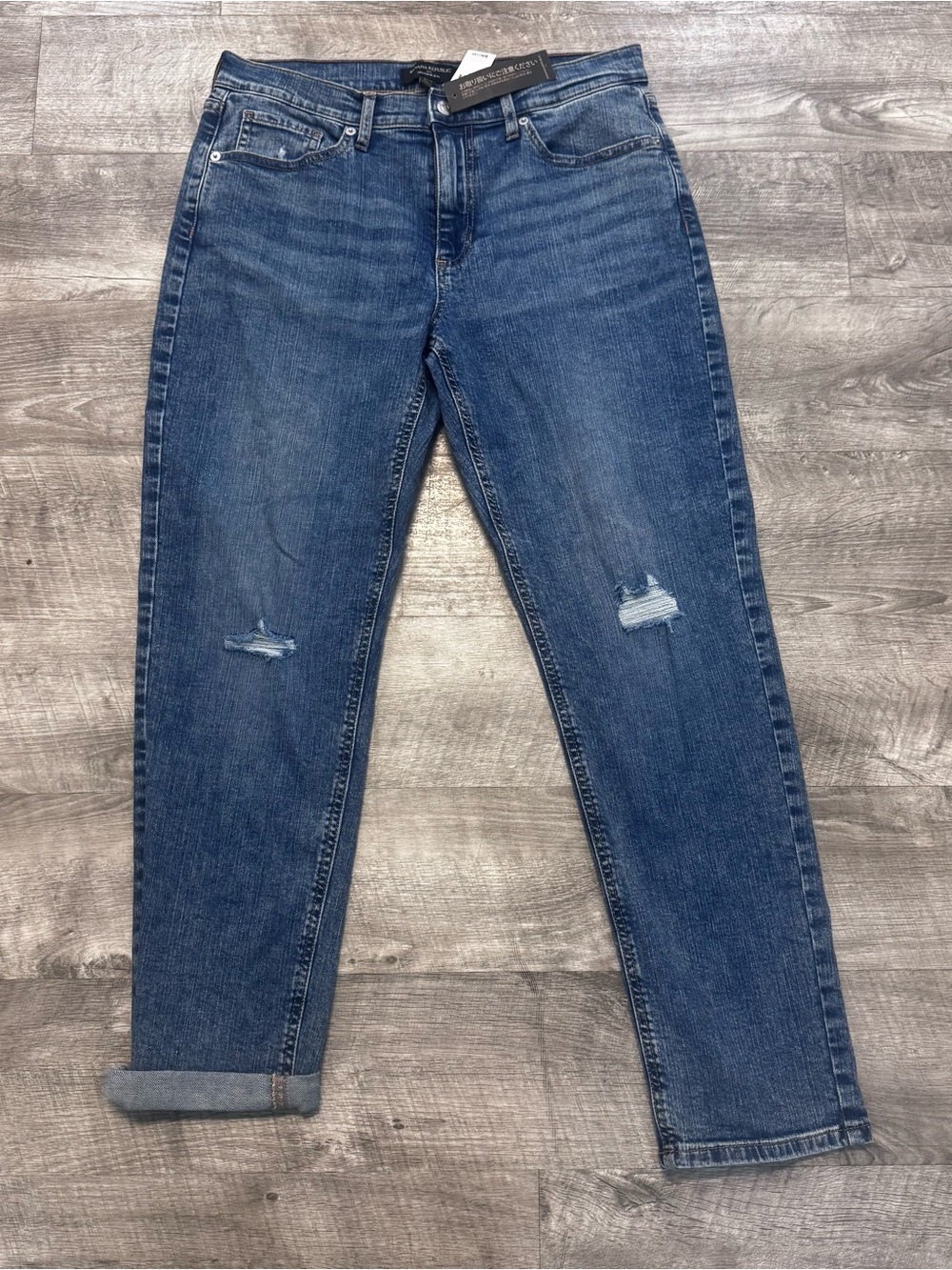 NWT Banana Republic Girlfriend Jean Medium Wash Distressed Womens Sz. 29/8